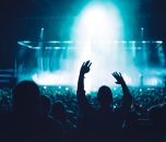 Menschen auf Konzert